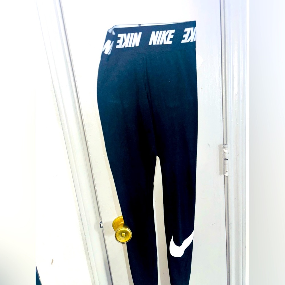 Nike Athletic Leggings